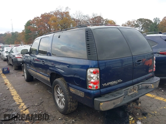 2001 GMC Yukon XL SLE with VIN 3GKFK16T41G138430, listed as a IAAI auction lot 40949808 with 263,256 mi miles. Bid and sale history available at carsss.com. Image 3.