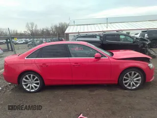 2013 Audi A4 Premium Plus с VIN WAUFFAFL5DN028947, выставлен на аукционе IAAI как лот 41706322 с пробегом 153 903 миль миль и . История ставок и продаж доступна на DreamBid. Изображение 13.