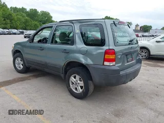 2007 Ford Escape XLS with VIN 1FMYU02Z07KB95871, listed as a IAAI auction lot 42329409 with 136,898 mi miles and . Bid and sale history available at DreamBid. Image 3.
