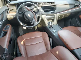 2020 Cadillac XT5 Sport AWD with VIN 1GYKNGRS7LZ189862, listed as a Copart auction lot 48987525 with 67,623 mi miles and Salvage title. Bid and sale history available at DreamBid. Image 8.