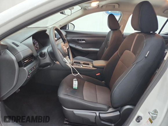 2025 Nissan Sentra SV с VIN 3N1AB8CV1SY301666, выставлен на аукционе Copart как лот 61180545 с пробегом 7 287 миль миль и Чистый • Clean title. История ставок и продаж доступна на DreamBid. Изображение 7.