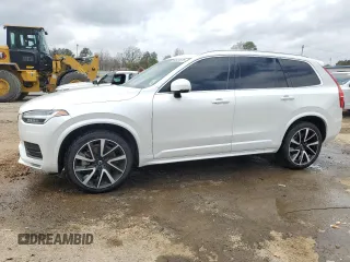 2020 Volvo XC90 Momentum with VIN YV4A22PK9L1618947, listed as a Copart auction lot 48024675 with 92,206 mi miles and Salvage Title. Bid and sale history available at carsss.com. Image 1.