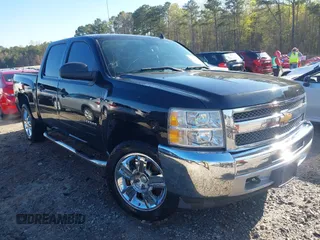 2013 Chevrolet Silverado 1500 LT with VIN 3GCPKSE78DG283761, listed as a IAAI auction lot 41896999 with 224,151 mi miles and . Bid and sale history available at DreamBid. Image 1.