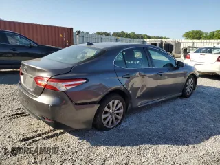2020 Toyota Camry LE with VIN 4T1C11AK0LU887737, listed as a Copart auction lot 53445325 with 120,259 mi miles and Clean Title. Bid and sale history available at carsss.com. Image 3.