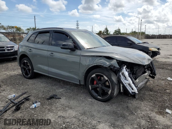 2019 Audi SQ5 Premium Plus with VIN WA1B4AFY1K2001739, listed as a Copart auction lot 44765984 with 29,469 mi miles and . Bid and sale history available at DreamBid. Image 4.