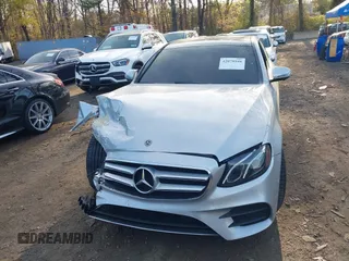 2019 Mercedes-Benz E 300 with VIN WDDZF4KB0KA588433, listed as a IAAI auction lot 42078946 with 68,552 mi miles and . Bid and sale history available at DreamBid. Image 11.
