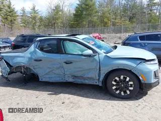 2025 Hyundai Santa Cruz SEL Activity z VIN 5NTJCDDE5SH143302, wystawiony jako IAAI lot #41924997 z przebiegiem 630 mil mil oraz . Historia ofert i sprzedaży dostępna na DreamBid. Obrazek 14.