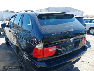 2004 BMW X5 3.0i with VIN 5UXFA13584LU32892, listed as a IAAI auction lot 41908811 with 217,448 mi miles. Bid and sale history available at carsss.com. Image 3.