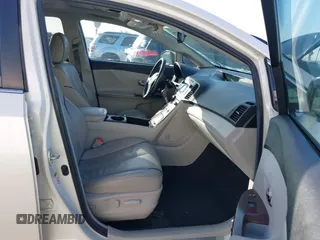 2012 Toyota Venza LE with VIN 4T3ZK3BB6CU050032, listed as a IAAI auction lot 41205907 with 89,929 mi miles. Bid and sale history available at carsss.com. Image 5.