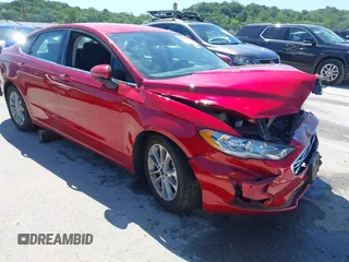 2020 Ford Fusion SE с VIN 3FA6P0HD9LR252627, выставлен на аукционе IAAI как лот 42316272 с пробегом 51 238 миль миль и . История ставок и продаж доступна на DreamBid. Изображение 1.