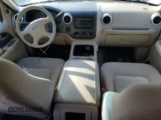 2004 Ford Expedition Special Service with VIN 1FMFU16L74LB75397, listed as a Copart auction lot 45512135 with 0 mi miles and Salvage Title. Bid and sale history available at carsss.com. Image 8.