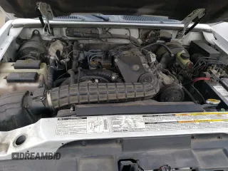2000 Ford Explorer XLS z VIN 1FMZU72X5YZC21823, wystawiony jako Copart lot #45025955 z przebiegiem 185 511 mil mil oraz Szkoda całkowita • Salvage title. Historia ofert i sprzedaży dostępna na DreamBid. Obrazek 12.