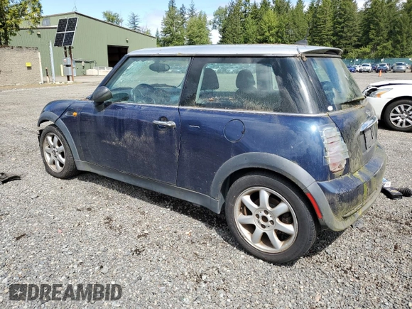 2006 MINI Hardtop с VIN WMWRC33586TK70945, выставлен на аукционе Copart как лот 57802225 с пробегом 131 581 миль миль и Чистый • Clean title. История ставок и продаж доступна на DreamBid. Изображение 2.