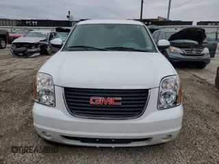 2008 GMC Yukon SLT w/4SA with VIN 1GKFK13068J202051, listed as a Copart auction lot 43510655 with 176,853 mi miles and Salvage Title. Bid and sale history available at carsss.com. Image 5.