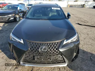 2020 Lexus UX 200 z VIN JTHX3JBH3L2030146, wystawiony jako Copart lot #88565165 z przebiegiem 88 286 mil mil oraz Czysty tytuł • Clean title. Historia ofert i sprzedaży dostępna na DreamBid. Obrazek 5.