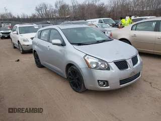 2009 Pontiac Vibe w/1SB with VIN 5Y2SP67079Z453800, listed as a IAAI auction lot 41016916 with 130,639 mi miles. Bid and sale history available at carsss.com. Image 1.