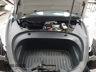 2020 Tesla Model 3 Standard Range Plus with VIN 5YJ3E1EA7LF805828, listed as a IAAI auction lot 41841505 with 44,946 mi miles and . Bid and sale history available at DreamBid. Image 10.
