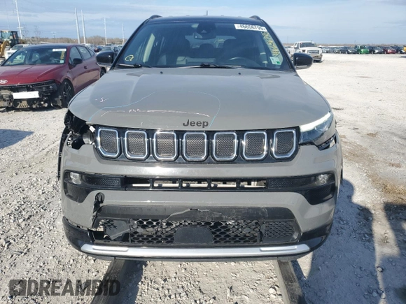 2022 Jeep Compass (RED) Edition с VIN 3C4NJDCB6NT104896, выставлен на аукционе Copart как лот 46656795 с пробегом 56 172 миль миль и Списание • Salvage title. История ставок и продаж доступна на DreamBid. Изображение 5.