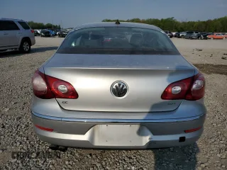 2012 Volkswagen CC Sport z VIN WVWMN7ANXCE515407, wystawiony jako Copart lot #52507705 z przebiegiem 181 036 mil mil oraz Szkoda całkowita • Salvage title. Historia ofert i sprzedaży dostępna na DreamBid. Obrazek 6.