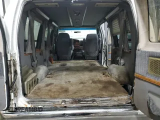 1994 Ford Econoline Cargo with VIN 1FDEE14NXRHA01931, listed as a Copart auction lot 52773195 with 274,770 mi miles and Salvage Title. Bid and sale history available at carsss.com. Image 6.