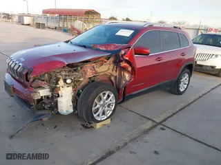 2017 Jeep Cherokee Latitude with VIN 1C4PJLCB8HW535189, listed as a IAAI auction lot 41411934 with 101,672 mi miles. Bid and sale history available at carsss.com. Image 17.