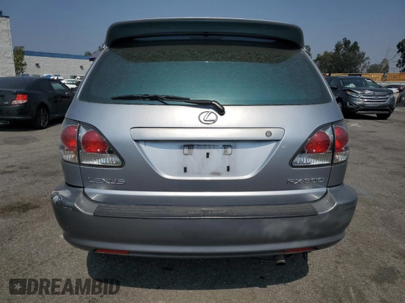 2001 Lexus RX 300 with VIN JTJGF10U110106266, listed as a Copart auction lot 71584334 with 245,561 mi miles and Salvage Title. Bid and sale history available at carsss.com. Image 6.