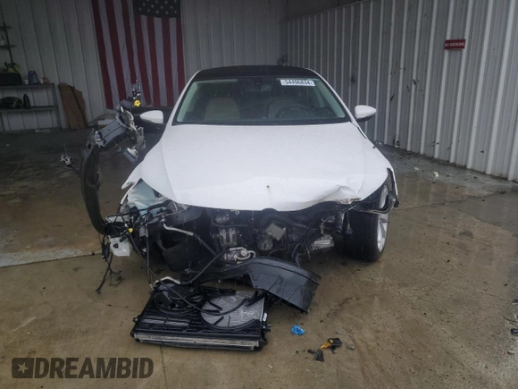 2013 Volkswagen CC VR6 Lux with VIN WVWHU7AN2DE500728, listed as a Copart auction lot 80420134 with 123,161 mi miles and Non Repairable. Bid and sale history available at carsss.com. Image 5.