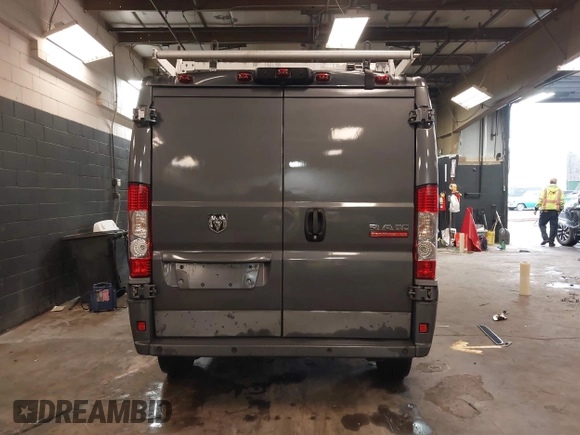 2017 Ram ProMaster Cargo with VIN 3C6TRVNG6HE511003, listed as a IAAI auction lot 41732948 with 97,846 mi miles. Bid and sale history available at carsss.com. Image 17.