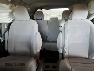 2017 Toyota Sienna LE Auto Access Seat with VIN 5TDKZ3DC9HS874165, listed as a Copart auction lot 52757194 with Not provided miles and Salvage title. Bid and sale history available at DreamBid. Image 10.