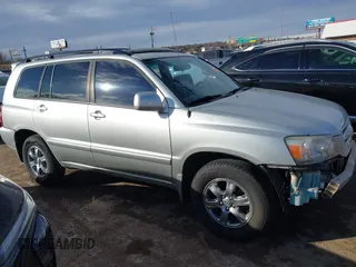 2006 Toyota Highlander with VIN JTEGD21A460133421, listed as a IAAI auction lot 41618125 with 202,454 mi miles and . Bid and sale history available at DreamBid. Image 13.