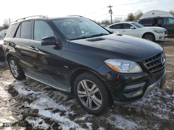 2012 Mercedes-Benz M-Class ML 350 with VIN 4JGDA5HB5CA028436, listed as a Copart auction lot 85863424 with NaN miles and Clean Title. Bid and sale history available at carsss.com. Image 4.
