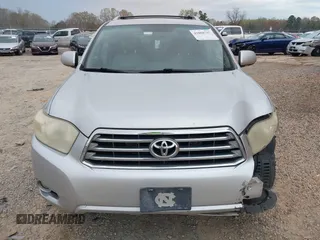2009 Toyota Highlander Limited z VIN JTEDS42AX92083331, wystawiony jako IAAI lot #41868707 z przebiegiem 302 108 mil mil oraz . Historia ofert i sprzedaży dostępna na DreamBid. Obrazek 12.