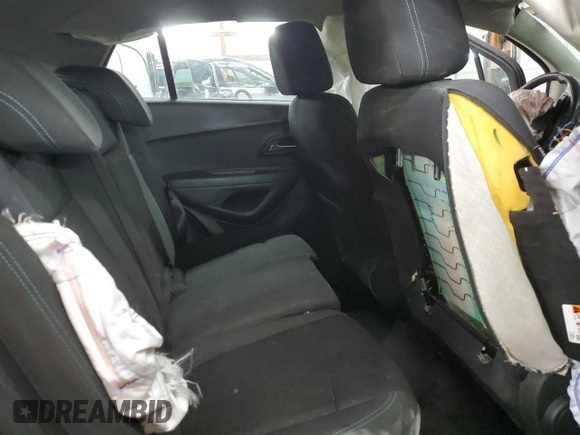 2015 Chevrolet Trax LS with VIN 3GNCJKSB8FL229999, listed as a Copart auction lot 45840835 with 109,423 mi miles and Salvage Title. Bid and sale history available at carsss.com. Image 11.