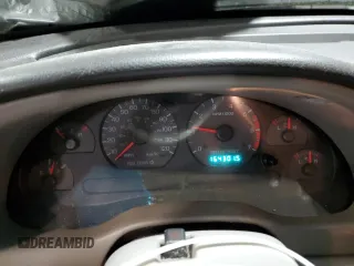 1999 Ford Mustang z VIN 1FAFP4048XF234576, wystawiony jako Copart lot #41871305 z przebiegiem 164 301 mil mil oraz Szkoda całkowita • Salvage title. Historia ofert i sprzedaży dostępna na DreamBid. Obrazek 9.