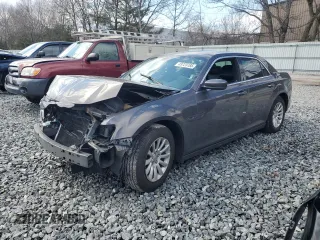 2013 Chrysler 300 with VIN 2C3CCAAG6DH577773, listed as a Copart auction lot 49723185 with 183,682 mi miles and Clean Title. Bid and sale history available at carsss.com. Image 1.