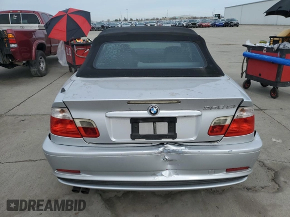 2003 BMW 3 Series 325Ci with VIN WBABS33433PG90518, listed as a Copart auction lot 45570895 with 142,398 mi miles and Salvage Title. Bid and sale history available at carsss.com. Image 6.