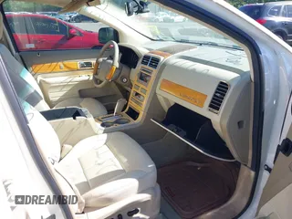 2007 Lincoln MKX with VIN 2LMDU68C37BJ02232, listed as a IAAI auction lot 42305055 with Not provided miles and . Bid and sale history available at DreamBid. Image 5.