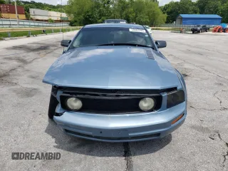 2007 Ford Mustang Deluxe with VIN 1ZVFT80NX75315328, listed as a Copart auction lot 58663295 with 177,316 mi miles and Salvage title. Bid and sale history available at DreamBid. Image 5.