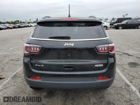 2020 Jeep Compass Latitude z VIN 3C4NJDBB0LT155146, wystawiony jako Copart lot #65617725 z przebiegiem 69 292 mil mil oraz Szkoda całkowita • Salvage title. Historia ofert i sprzedaży dostępna na DreamBid. Obrazek 6.
