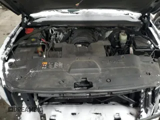 2016 GMC Yukon Denali with VIN 1GKS2CKJXGR325355, listed as a Copart auction lot 88905095 with 127,432 mi miles and Salvage Title. Bid and sale history available at carsss.com. Image 13.