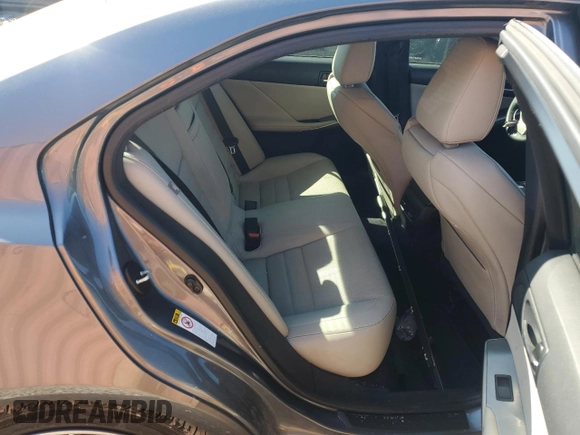 2014 Lexus IS 350 z VIN JTHBE1D25E5003240, wystawiony jako Copart lot #51849865 z przebiegiem 85 240 mil mil oraz Szkoda całkowita • Salvage title. Historia ofert i sprzedaży dostępna na DreamBid. Obrazek 10.