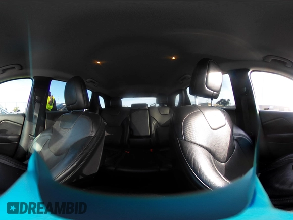 2020 Jeep Cherokee Limited с VIN 1C4PJLDB5LD535248, выставлен на аукционе IAAI как лот 42046656 с пробегом 105 319 миль миль и . История ставок и продаж доступна на DreamBid. Изображение 19.