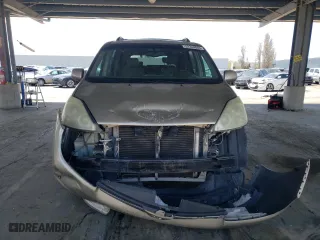2004 Toyota Sienna XLE with VIN 5TDZA22C64S125370, listed as a Copart auction lot 51349845 with 142,060 mi miles and Salvage Title. Bid and sale history available at carsss.com. Image 5.