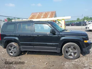 2015 Jeep Patriot High Altitude с VIN 1C4NJPFA4FD178488, выставлен на аукционе IAAI как лот 42734917 с пробегом 167 085 миль миль и . История ставок и продаж доступна на DreamBid. Изображение 13.