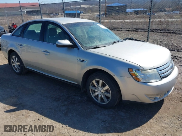2008 Ford Taurus SEL with VIN 1FAHP27W48G103208, listed as a IAAI auction lot 41675026 with 154,608 mi miles. Bid and sale history available at carsss.com. Image 1.