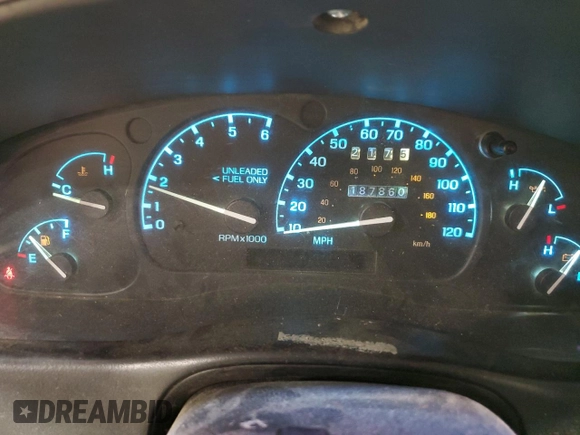 1996 Ford Ranger XL with VIN 1FTCR15U1TPB10006, listed as a Copart auction lot 81890224 with 187,860 mi miles and Clean title. Bid and sale history available at DreamBid. Image 9.
