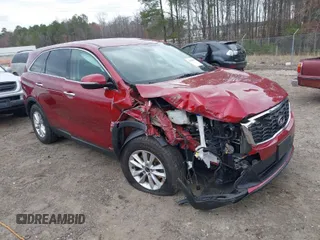 2019 Kia Sorento LX with VIN 5XYPGDA3XKG470852, listed as a IAAI auction lot 41758991 with 67,260 mi miles. Bid and sale history available at carsss.com. Image 1.