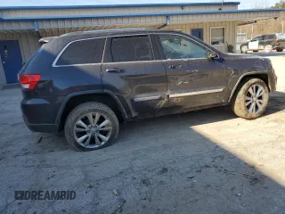 2012 Jeep Grand Cherokee Laredo with VIN 1C4RJFAG5CC289172, listed as a Copart auction lot 48679985 with 133,581 mi miles and Salvage Title. Bid and sale history available at carsss.com. Image 3.