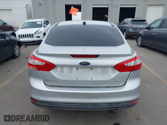 2013 Ford Focus SE with VIN 1FADP3F20DL361469, listed as a IAAI auction lot 41457037 with 127,852 mi miles. Bid and sale history available at carsss.com. Image 16.