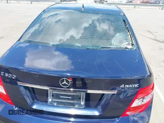 2011 Mercedes-Benz C 300 Sport with VIN WDDGF8BB9BR148713, listed as a IAAI auction lot 40052909 with 138,888 mi miles and . Bid and sale history available at carsss.com. Image 6.